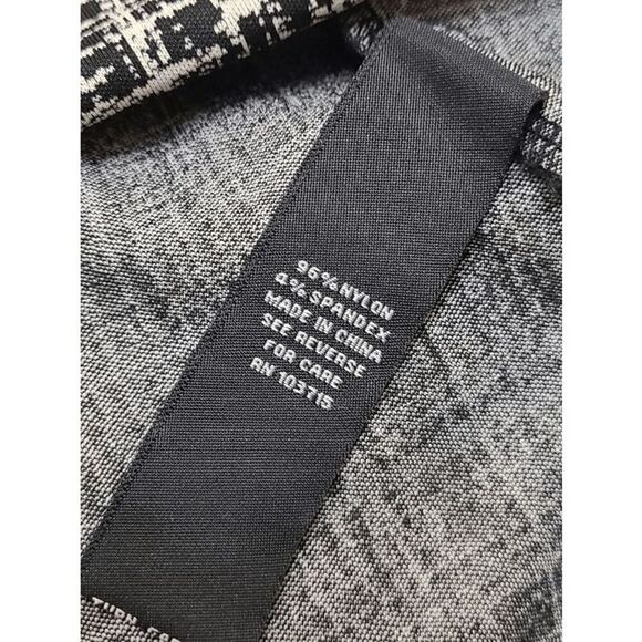 SHARAGANO Black and White Grid Print Zipper Decor Shift Office Dress SIZE 4 - Picture 4 of 12